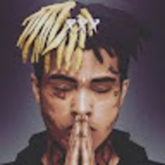 Profile Picture of Roberto Amore (@robertoamore) on Poshmark