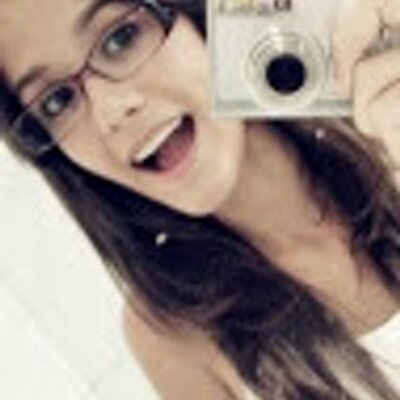 Profile Picture of Sofia Andrade (@sofiaandrade222) on Twitter