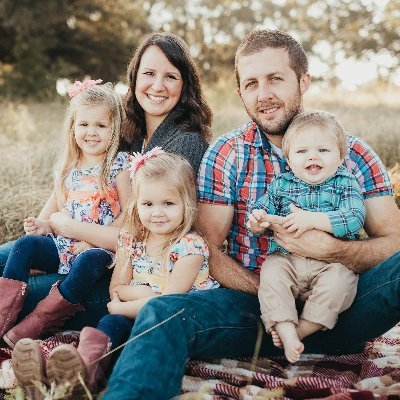 Profile Picture of Clint Butler (@cmbutler230) on Twitter