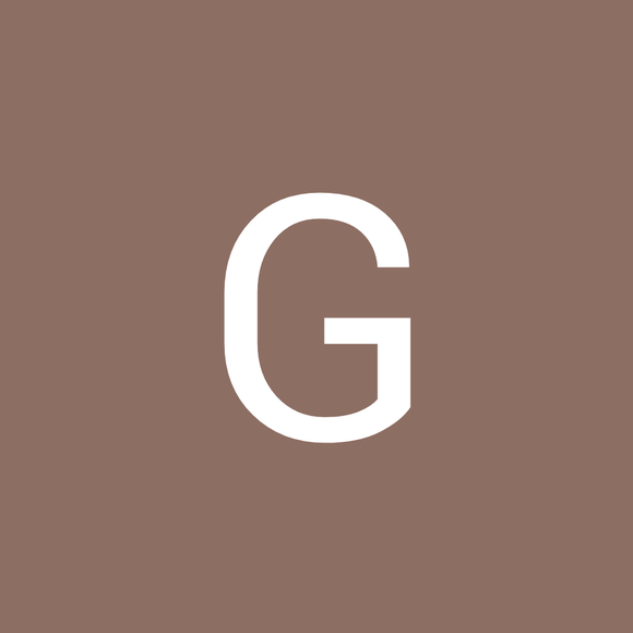 Profile Picture of Gary Roberts (@garyroberts1984) on Poshmark