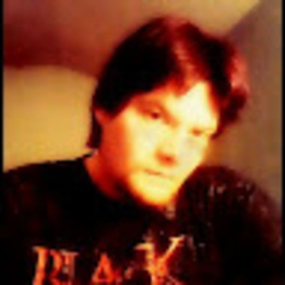Profile Picture of Timothy Stadler (@timothy_stadler) on Poshmark