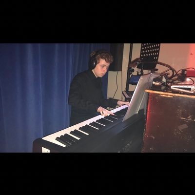 Profile Picture of Alex Faulkner (@alexflikesmusic) on Twitter