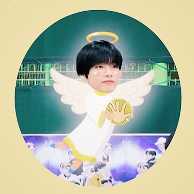 Profile Picture of Violet  🌼 ❤️ 🍓 (@Vivaciousviole5) on Twitter