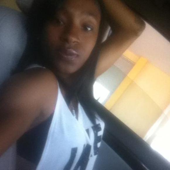 Profile Picture of Shay Roberts (@shay_roberts) on Poshmark