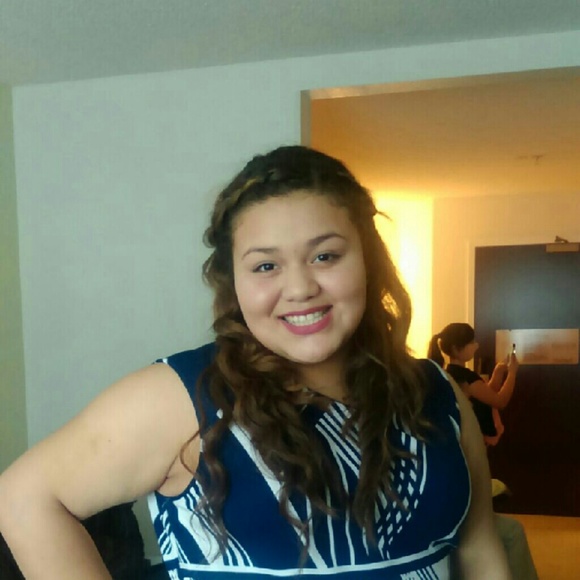 Profile Picture of Luz Rojas (@luz_rojas20) on Poshmark