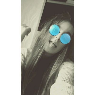 Profile Picture of Amanda Adamczyk (@AmandaAdamczyk_) on Twitter