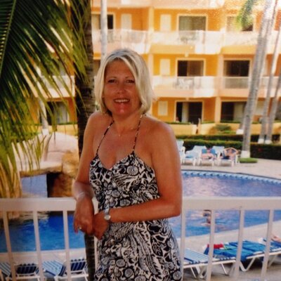 Profile Picture of Lynette McCall (@lmccall61) on Twitter