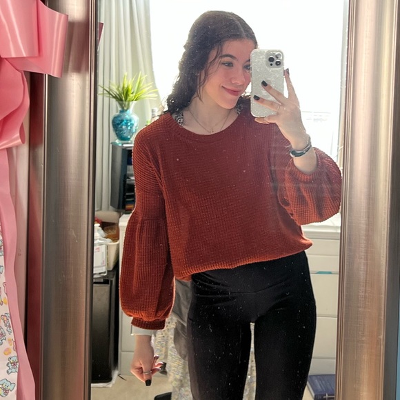 Profile Picture of Katherine Hager (@katherinehager) on Poshmark