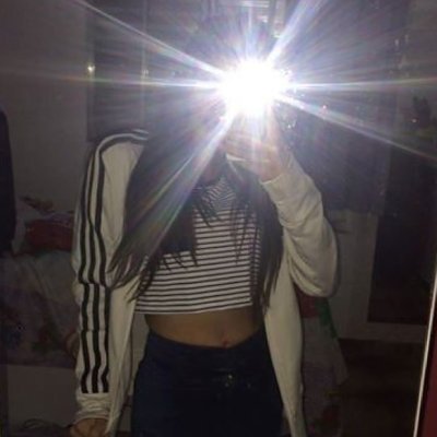 Profile Picture of Elle Chipolone Official  🤍 (@chipoloneelle) on Twitter