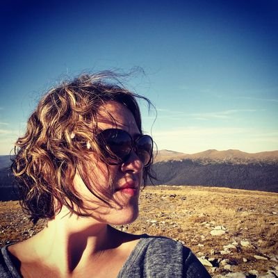 Profile Picture of E. Akemi Walker (@ElAkemiW) on Twitter