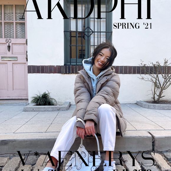 Jamie Zhang - Poshmark Profile Picture of Jamie Zhang (@zjamie611) on Poshmark