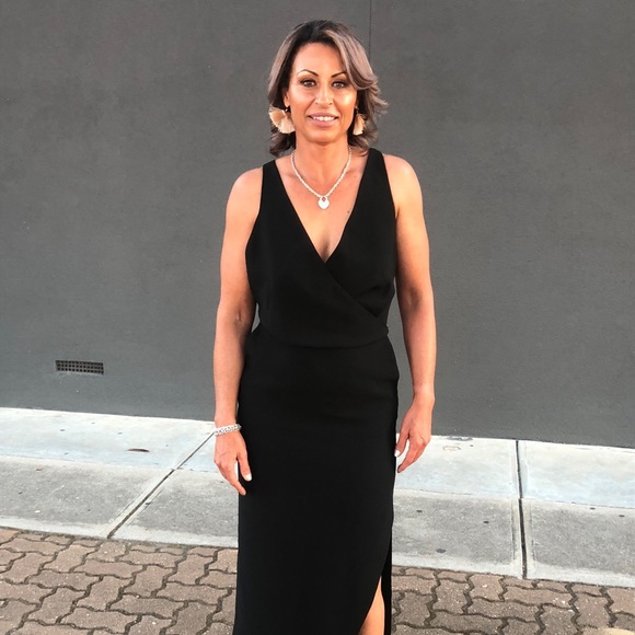 Stefani Tzokas - Poshmark Profile Picture of Stefani Tzokas (@stefani_tzokas) on Poshmark