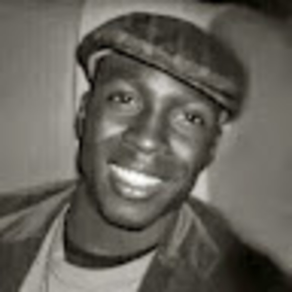 Profile Picture of Emeka Ukwuoma (@emekau) on Poshmark
