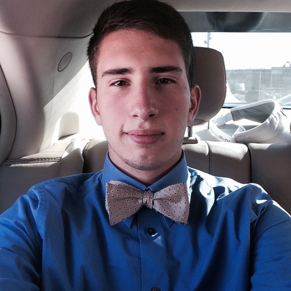 Profile Picture of Isaac Stephens (@isaachenry) on Poshmark