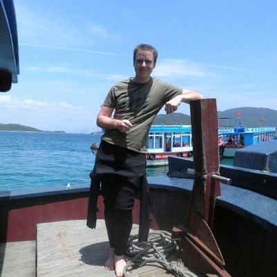 Profile Picture of Oliver Goode (@OllyPops) on Twitter