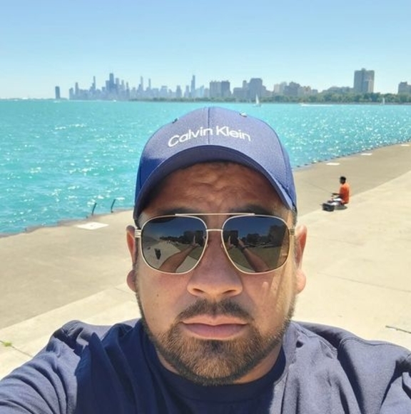 Profile Picture of Juan Villegas (@villegasjuan031) on Poshmark