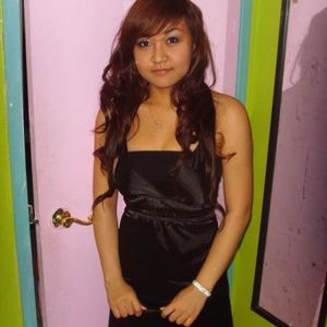 Profile Picture of Ha Truong (@vi3tgurl4u) on Myspace