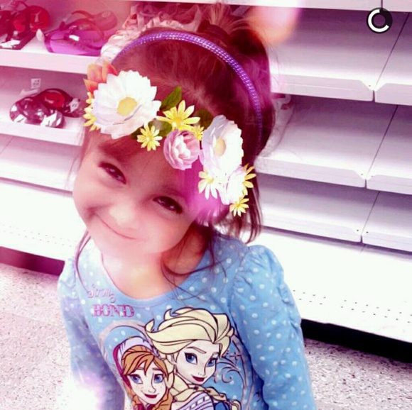 Alexandra Meraz - Poshmark Profile Picture of Alexandra Meraz (@meraz_alexandra) on Poshmark