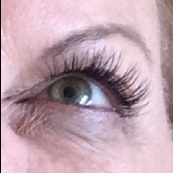 Profile Picture of Patricia Lind (@lindmig) on Poshmark