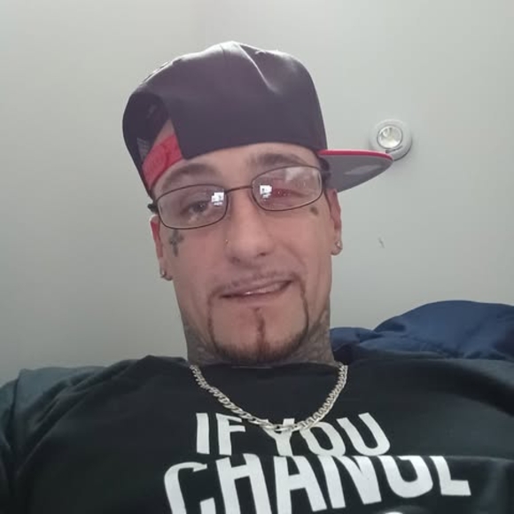Profile Picture of Josh Rice (@joshrice63) on Poshmark