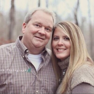 Profile Picture of Carla M Burch White (@carlawhite3) on Twitter