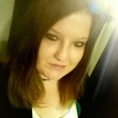 Profile Picture of Ashlee Campbell (@ashleemcampbell) on Twitter