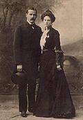 Profile Picture of Etta Placeon Wikipedia