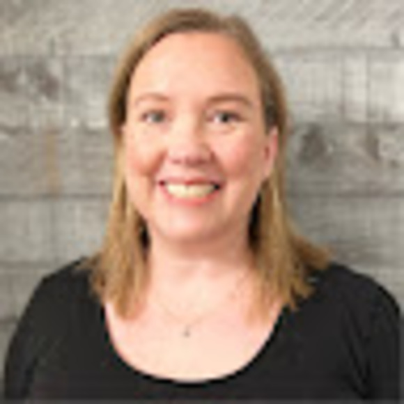 Profile Picture of Melanie Stengel (@slcstengel) on Poshmark