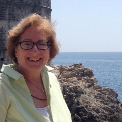 Profile Picture of Nancy Roberts (@nanroberts) on Twitter