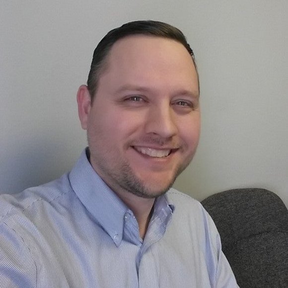 Profile Picture of Daniel Cribbs (@dancribbs) on Poshmark