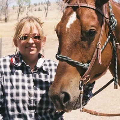 Profile Picture of Shawna Olson (@ShawnaOlson17) on Twitter