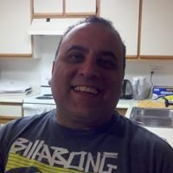 Profile Picture of Jay Antoun (@jayantoun) on Poshmark