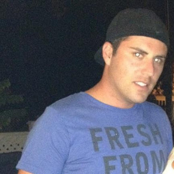 Profile Picture of Jeromy Wilhelm (@jeromywilhelm) on Poshmark