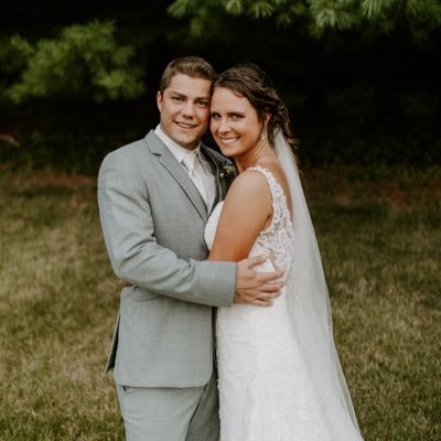 Profile Picture of Stephanie Krause (@sklika44) on Twitter