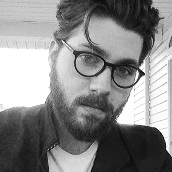 Profile Picture of Alex Quick (@quicknthedead) on Poshmark