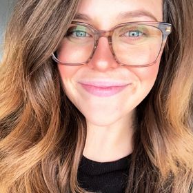 Profile Picture of Ellen Stuart (@ellenpaige12) on Pinterest