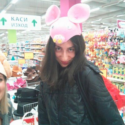 Profile Picture of Sass (@iveta_wut) on Twitter