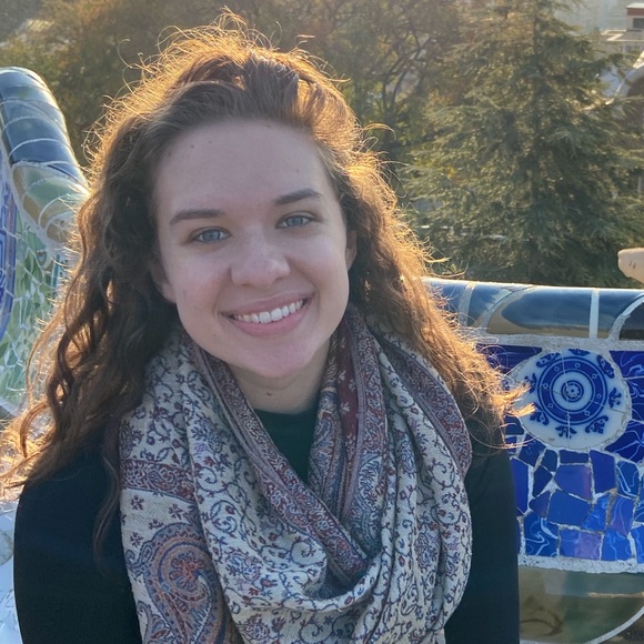 Profile Picture of Jessica Salbert (@jsalbert3) on Poshmark
