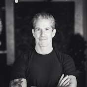 Profile Picture of Guy Coffey (@theguycoffey) on Youtube