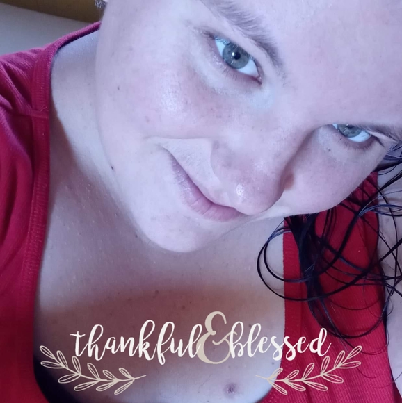 Profile Picture of Princess Goulder (@princessgoulder) on Poshmark
