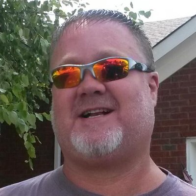 Profile Picture of James Layton (@JlaytonLayton) on Twitter