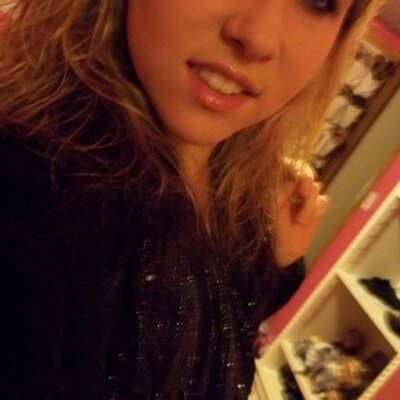 Profile Picture of Mckenna (@mckenna_neal97) on Twitter