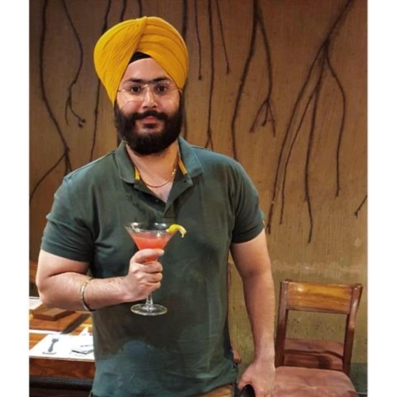 Profile Picture of Angad Singh (@angadsingh613) on Poshmark