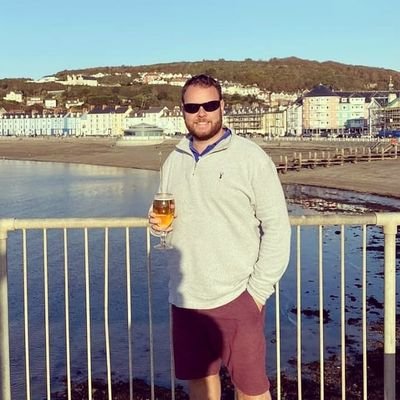 Profile Picture of Thomas Manley /\_/\ (@ThomasManley2) on Twitter