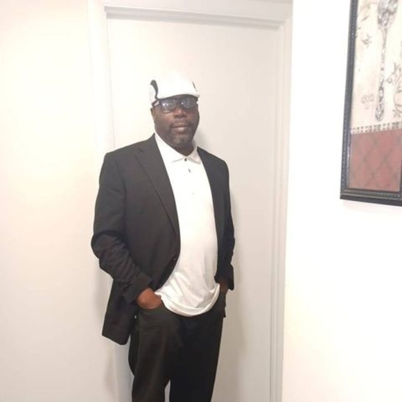 Profile Picture of Calvin Nelson (@nelsoncalvin645) on Poshmark