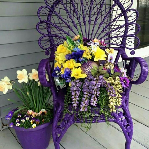 Profile Picture of Roberta Vavra (@catmomberta) on Poshmark