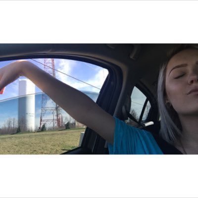 Profile Picture of Hannah Enlow (@h_enlow) on Twitter