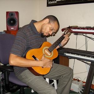 Profile Picture of Pete Wiggins (@musicpete1) on Myspace