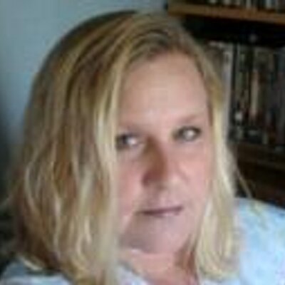 Profile Picture of Tina Blevins (@tiny_tink) on Twitter