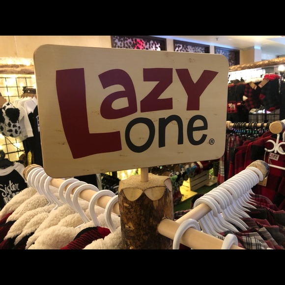 Profile Picture of Sheldon Romack (@sheldonromack) on Poshmark